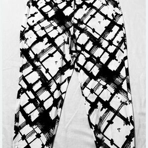 Lane Bryant The Lena Moderately Curvy Slightly Tapered Pants